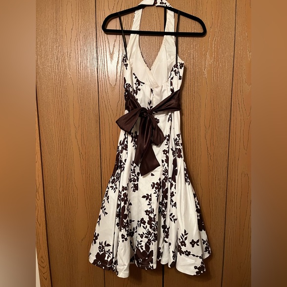 Vintage, Retro Style Halter Dress, Sz 8 - Picture 6 of 8